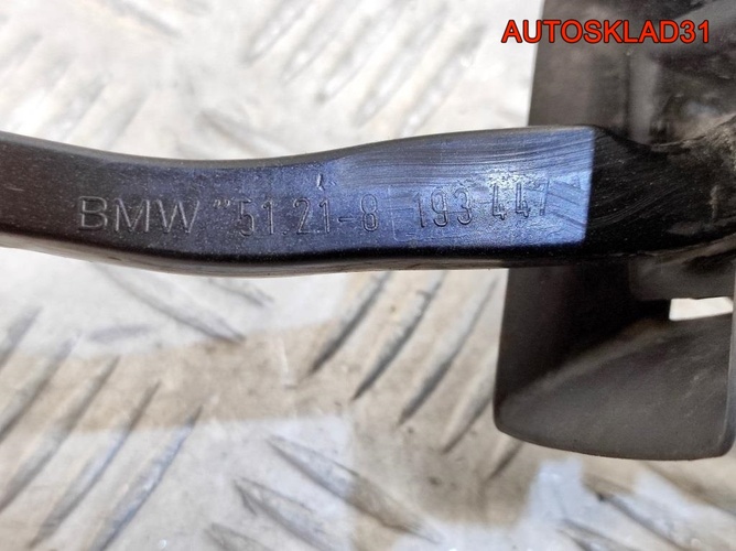 Ограничитель двери передней BMW E39 51218193447