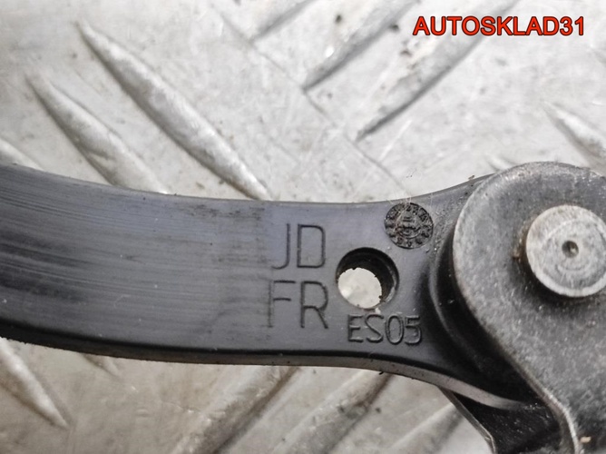 Ограничитель двери Nissan Qashqai 80430JD000