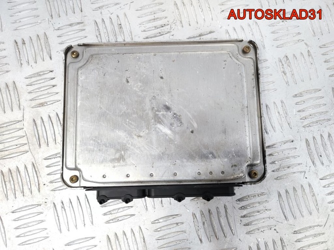 Блок ЭБУ Volkswagen Golf 1.4 AXP 036906032L Бензин