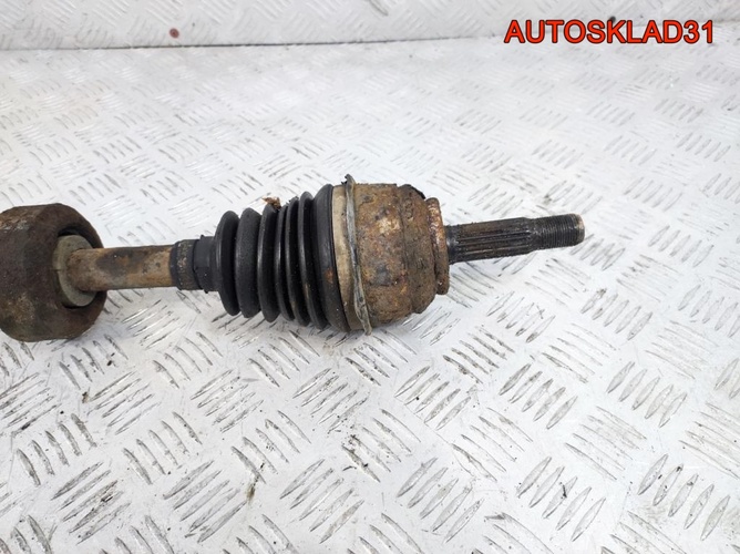 Полуось передняя правая Renault Sandero 8201045819