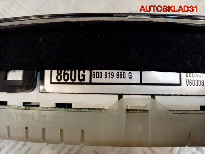 Панель приборов Audi A4 B5 8D0919860G бензин