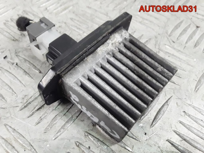 Резистор отопителя Mitsubishi Carisma DA MR460293