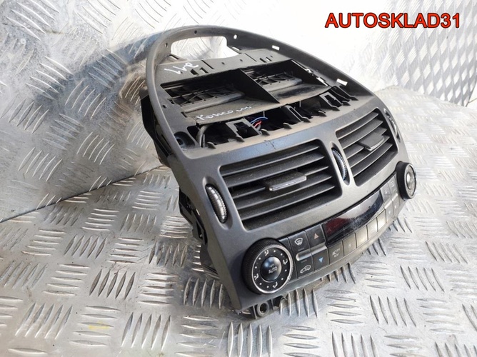 Блок климат контроля Мерседес W211 A2118300685