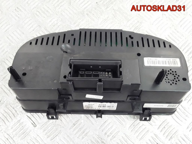 Панель приборов VW Touran 1T0920860A Дизель