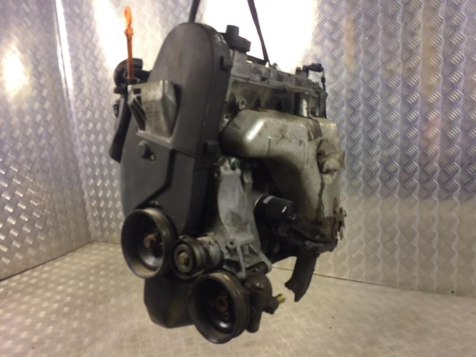 Двигатель бу на Фольцваген Поло 1.4 MPI AKK бензин