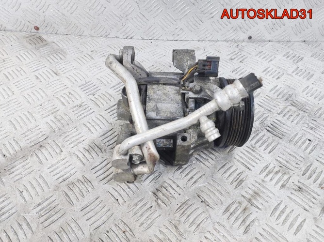 Компрессор кондиционера Subaru Forester 73111SC001