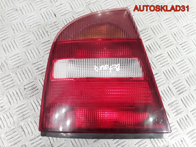 Фонарь задний левый Skoda Octavia A4 1U6945111