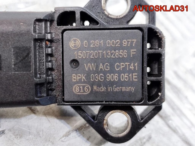 Датчик абсолютного давления VW Golf 4 03G906051E