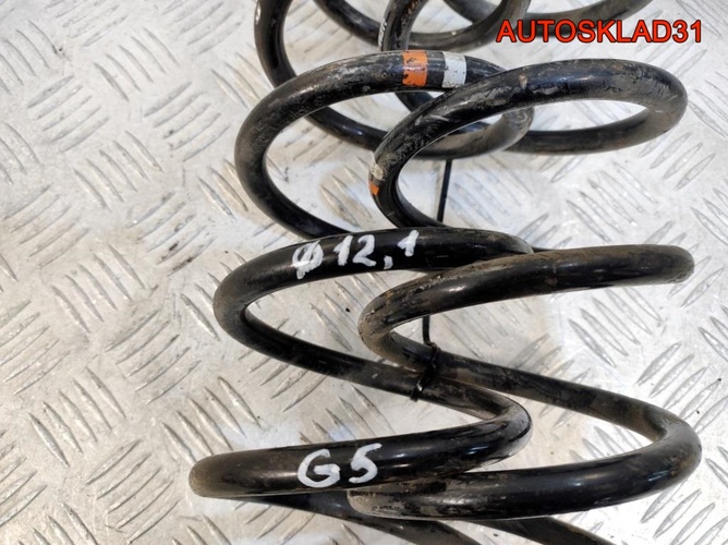 Пружина задняя комплект VW Golf 5 1K0511115BG