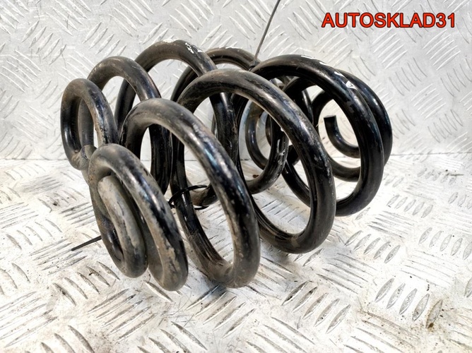 Пружина задняя Audi A6 C5 4B0511115AF Седан