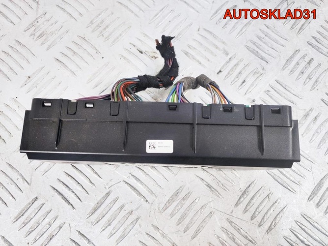 Блок климат контроля Opel Astra J 13581131