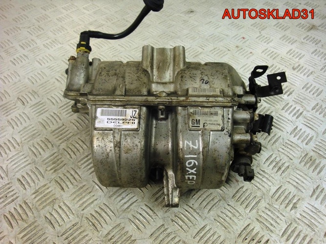 Коллектор впускной Opel Astra H Z16XEP 24435069