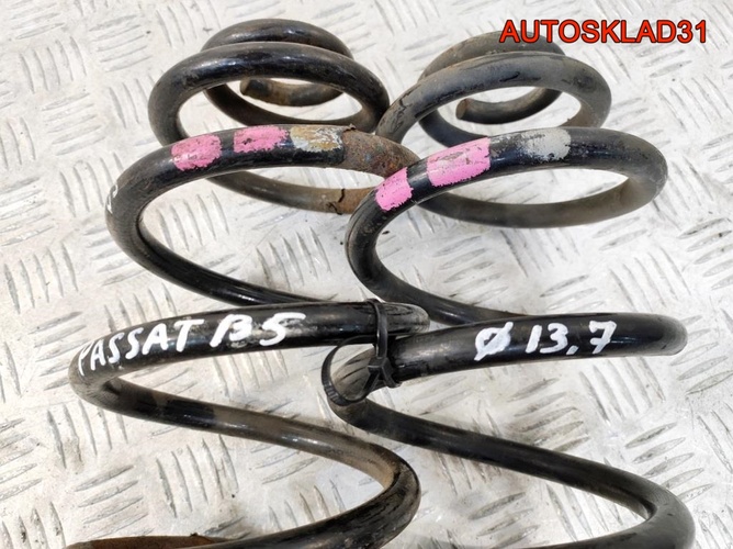 Пружина задняя Volkswagen Passat B5 Седан