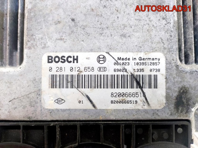 Блок ЭБУ Renault Trafic 2,0 M9R 780 8200666516