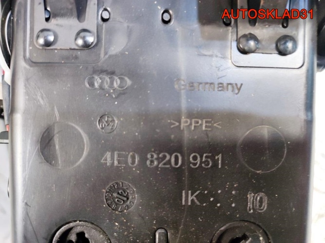 Накладка приборной панели Audi A8 D3 4E1857115