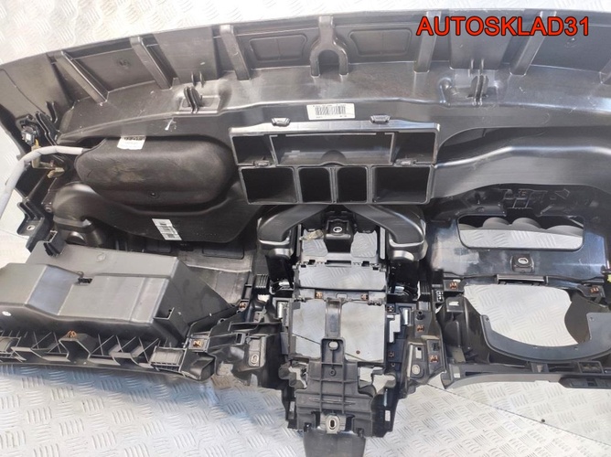 Торпедо Opel Astra J 13301067
