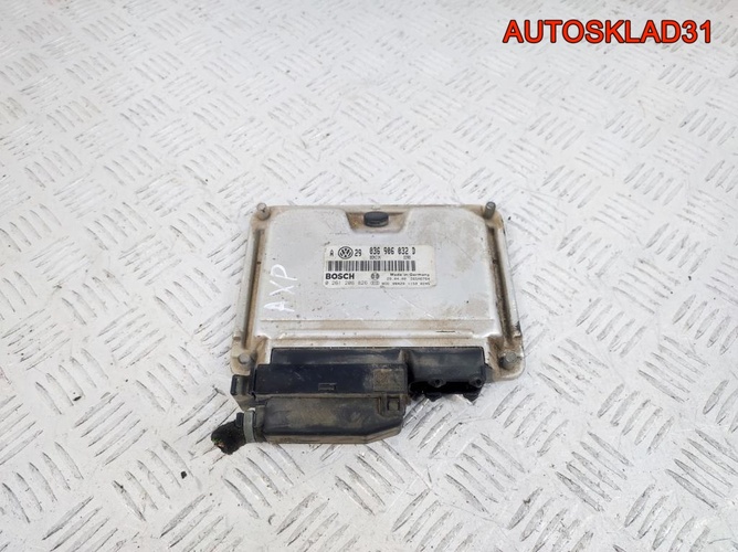 Блок эбу Volkswagen Golf 4 1.4 AXP 036906032D