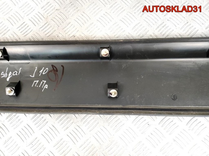 Накладка двери передней правой Nissan Qashqai J10