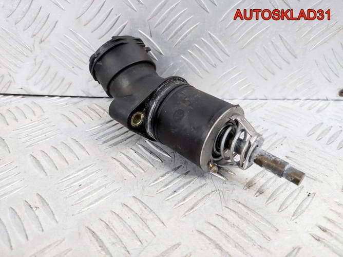 Корпус термостата Mercedes Benz W203 A2712001256