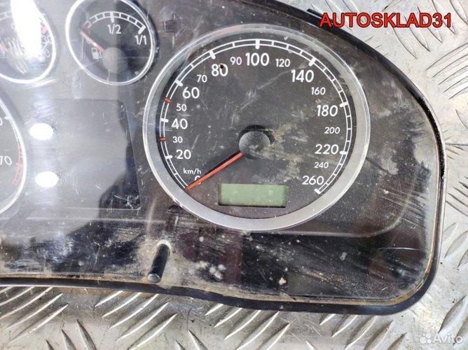 Панель приборов VW Passat B5+ 3B0920827 Бензин