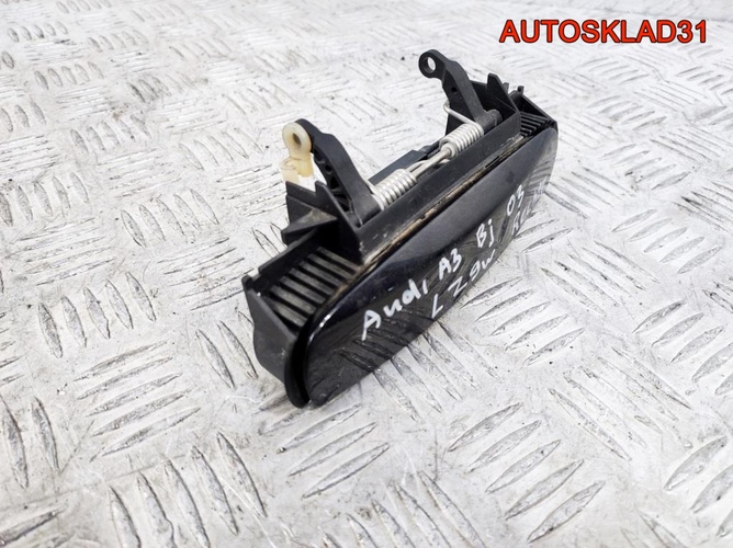 Ручка двери наружная левая Audi A3 8L 4B0839885