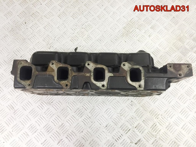 Головка блока для Форд Транзит 2.5 4HB 924F6090C