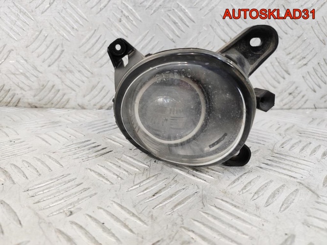 Фара противотуманная прав VW Passat B5 3B7941700A
