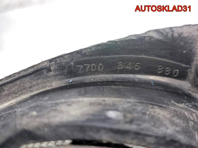 Фара противотуманная правая Renault Clio 2