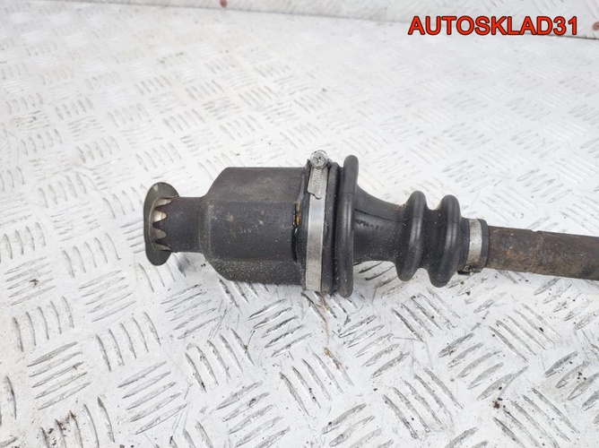 Полуось передняя правая Renault Sandero 8201045819