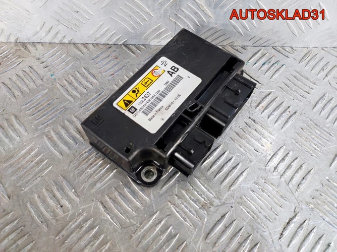 Блок управления AIR BAG Opel Astra J 13582437