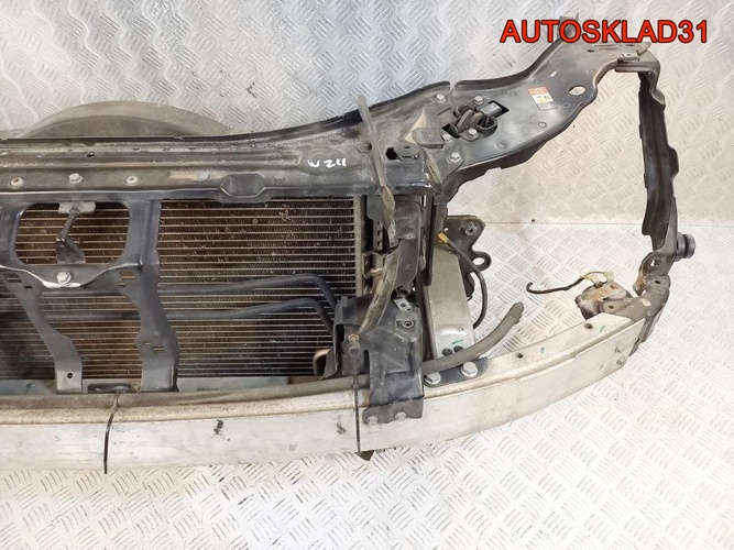 Панель передняя в сборе Mercedes Benz W211 2.2CDI
