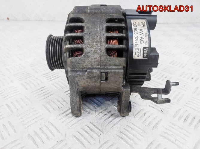 Генератор 90A Volkswagen Polo 1.2 AZQ 03D903025E