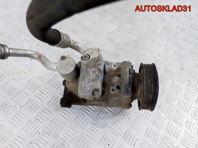 Компрессор кондиционера VW Golf 5 1K0820859J