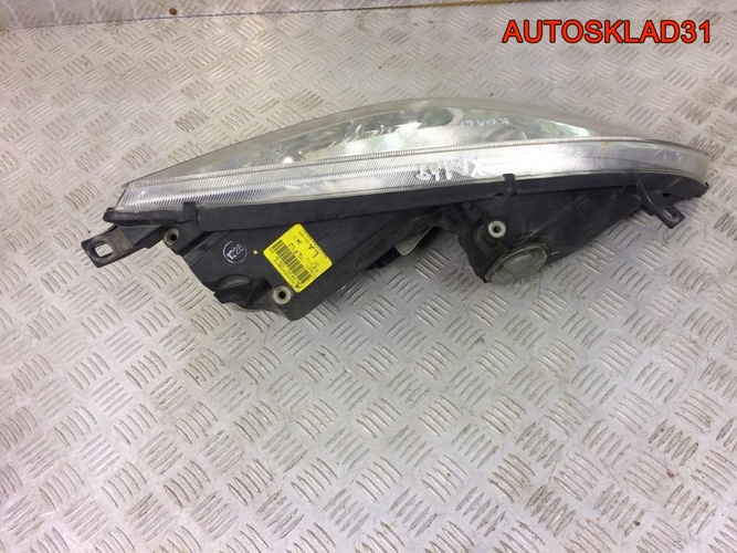 Фара левая правая Mitsubishi Colt Z3 8301A283