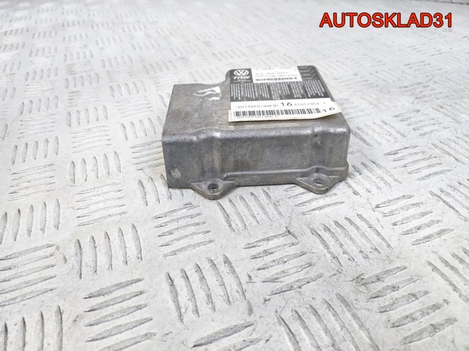 Блок управления AIR BAG VW Passat B6 3C0909605C