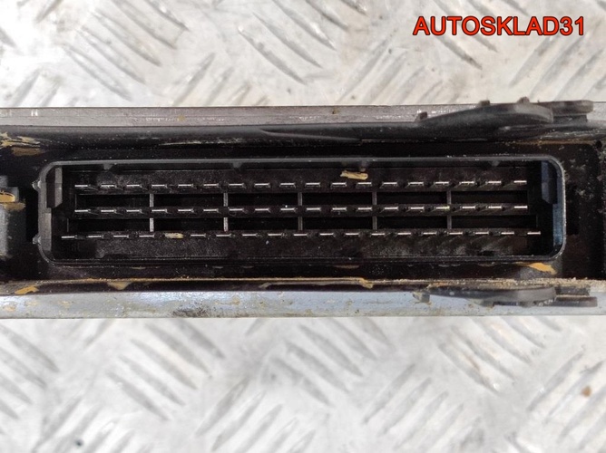 Блок ЭБУ Opel Vectra B 2,0 X20XEV 90491975