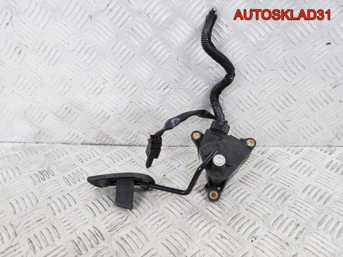 Педаль газа Nissan Micra K12 1,2 CR12DE 18002AX70B