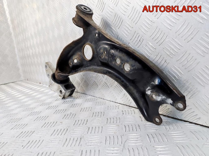 Рычаг передний левый VW Golf 5 1K0407151BC