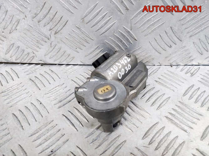 Блокиратор руля Mercedes Benz W203 A2034620030