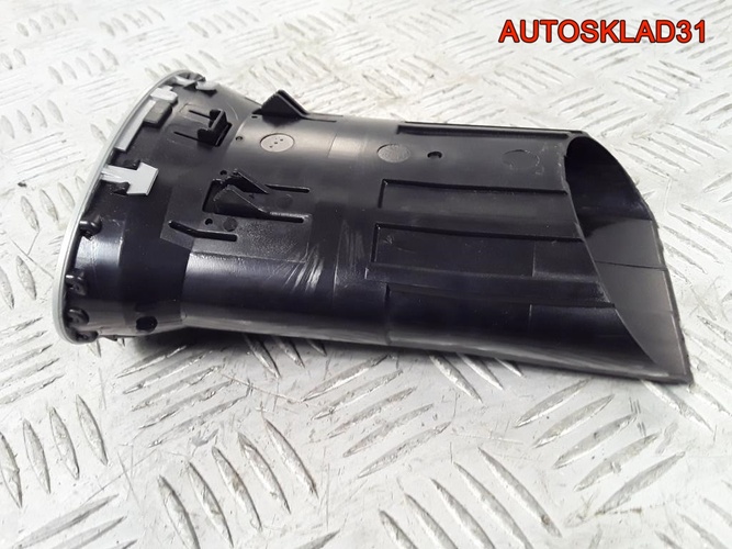 Дефлектор воздушный Ford Focus 2 4M51AO14L21AD