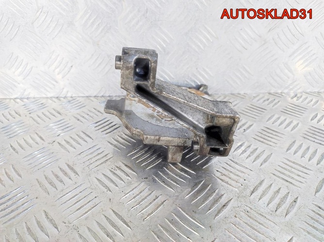 Кронштейн ТНВД Ford Focus 2 1.6 G8DB 9654959880
