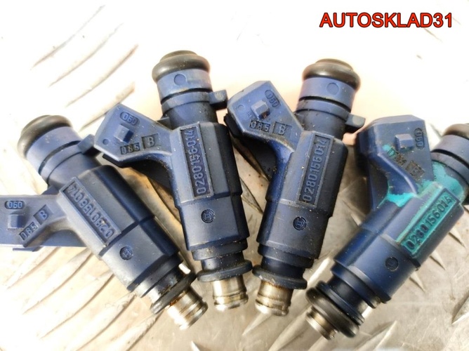 Форсунка топливная Mercedes W203 M112 0280156014