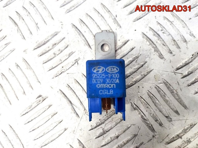 Реле стеклоочистителей Kia Ceed 952251F100