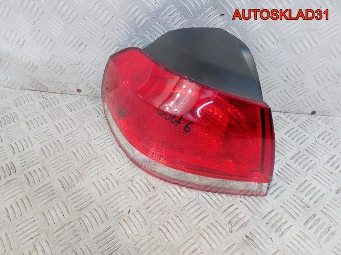 Фонарь задний наружный левый VW Golf 6 5K0945095E