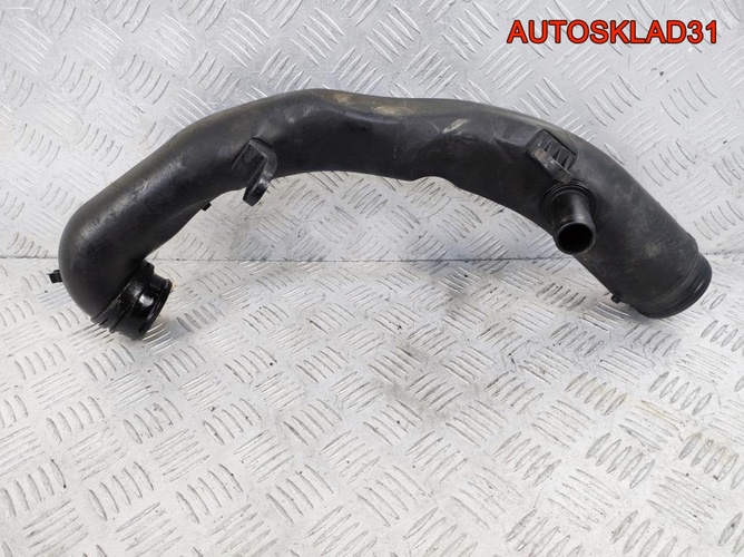 Патрубок интеркулера VW Caddy 3 1.9 BJB 1K0129654S