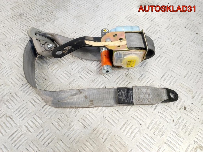 Ремень безопасности передний правый Kia Rio 2