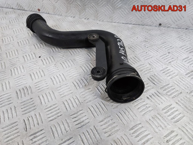 Патрубок интеркулера  VW Gоlf 5 1.9 BXE 1K0145762P