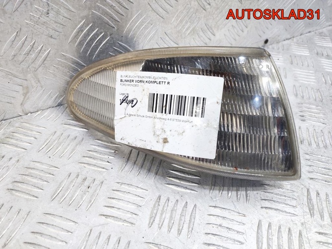 Указатель поворота правый белый Ford Mondeo 1