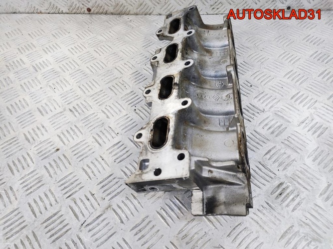 Коллектор впускной Renault Logan K4M 8200113127
