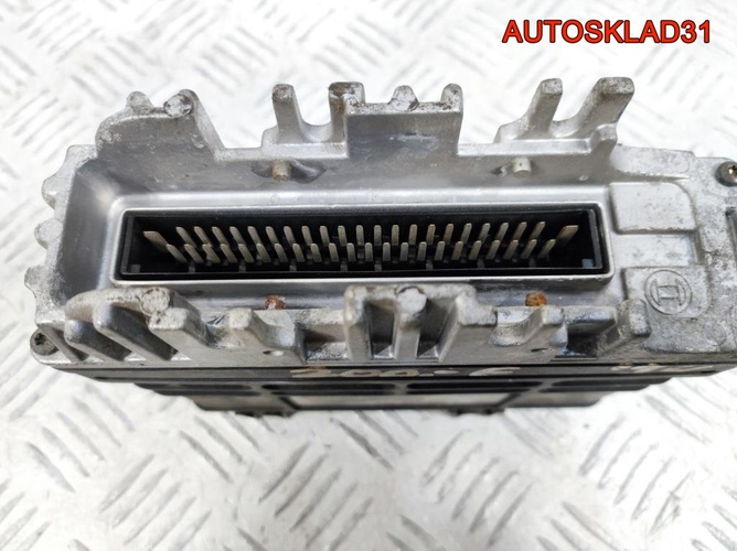 Блок ЭБУ Volkswagen Golf 3 1.6 ABU 032906026F